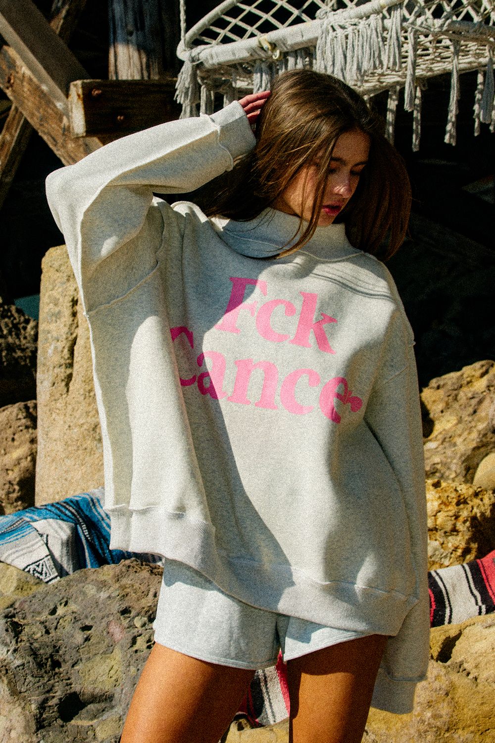 'FCK CANCER' PRINT REVERSIBLE MOCK-NECK SWEATSHIRT, Contents: