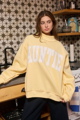'AUNTIE' EMBROIDERED APPLIQUÉ SWEATSHIRT, Contents:52%COTTON 48%POLYESTER
