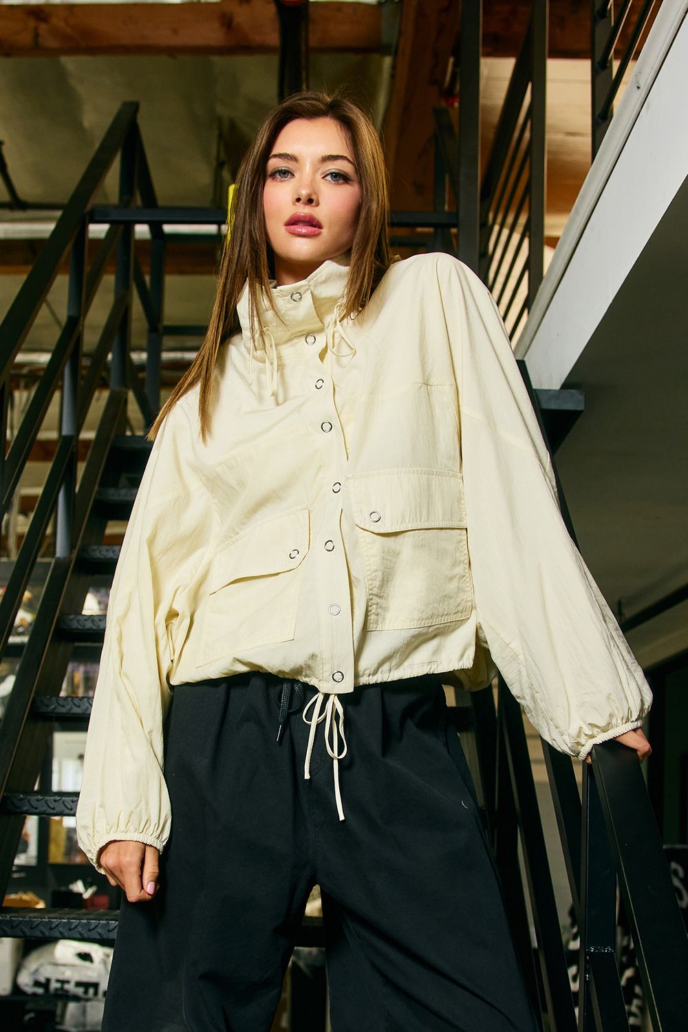 UTILITY HIGH-NECK WINDBREAKER JACKET, Contents: